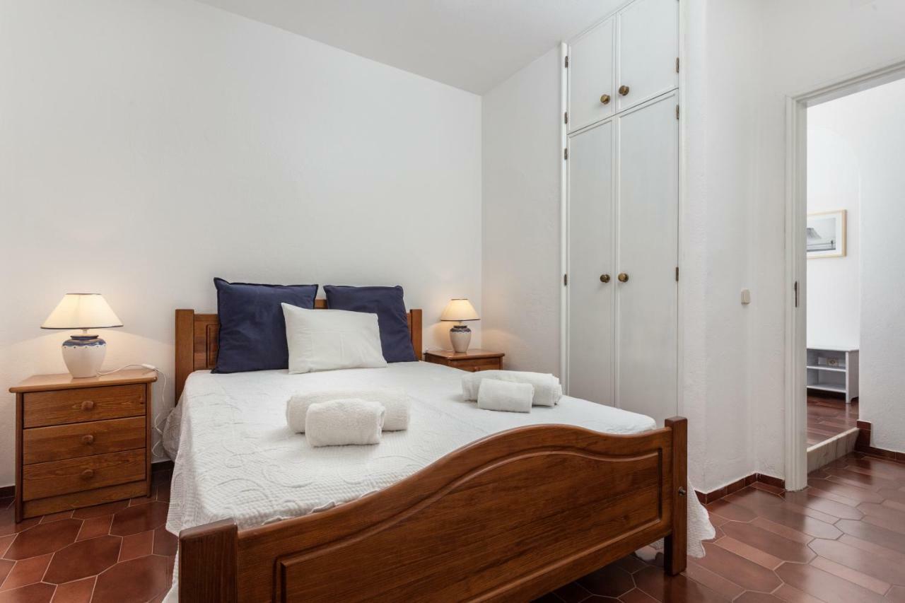 Lagos Apartment Ap Praia Dona Ana ภายนอก รูปภาพ